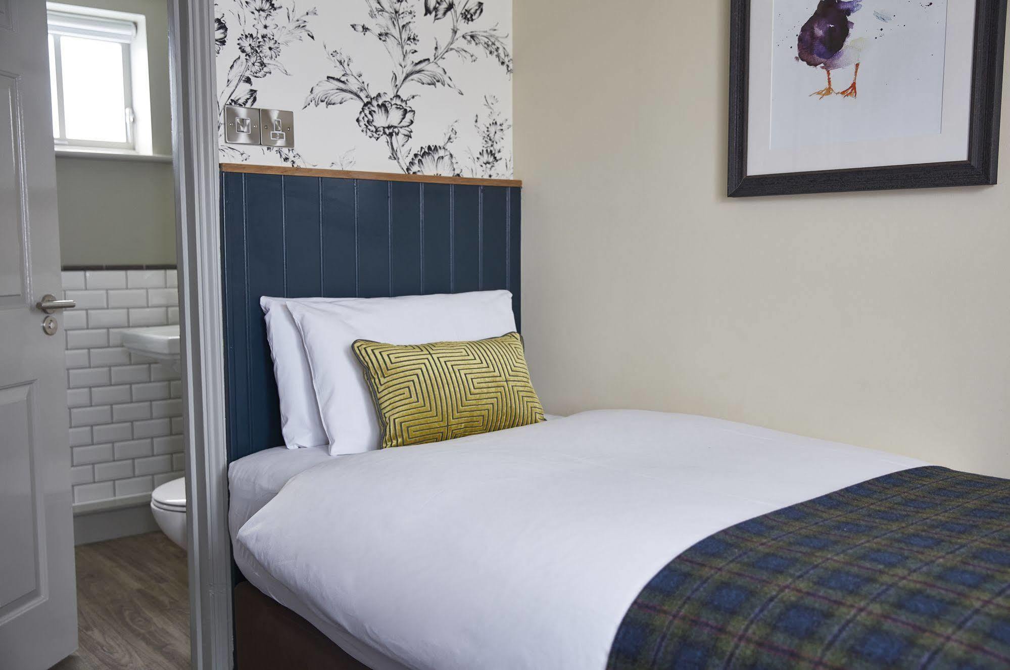 Swan Hotel By Greene King Inns Thaxted Luaran gambar